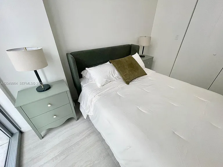 77 NW 5th St #511 — Photo 13