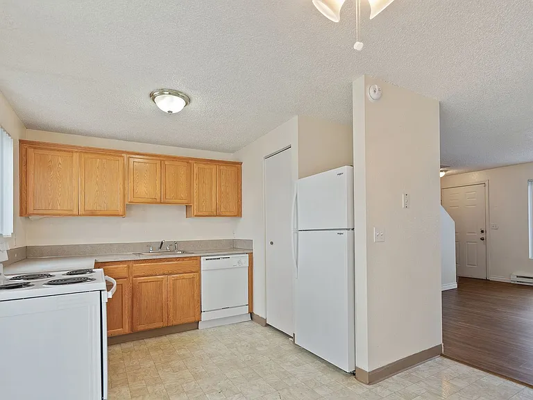 Cedar Mill Apartments — Photo 7