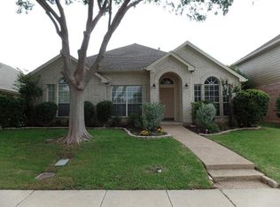 1165 Courtney Ln, Lewisville, TX 75077