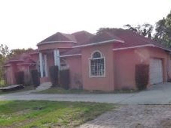 3rd image of 3817 White Heron Dr