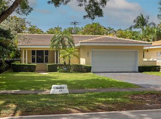 935 Majorca Ave, Coral Gables, FL 33134