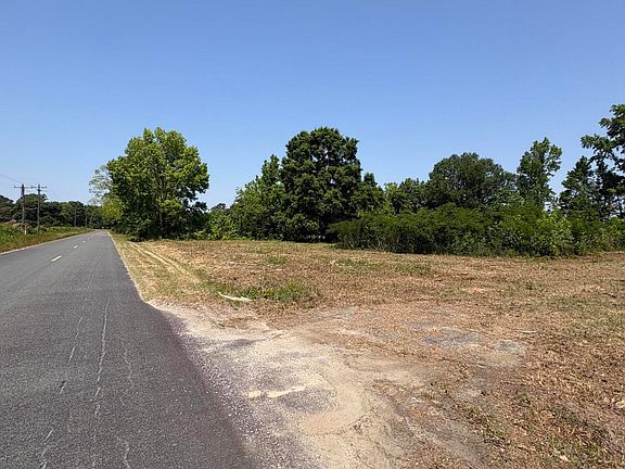 5th image of 419 Old Bell Rd