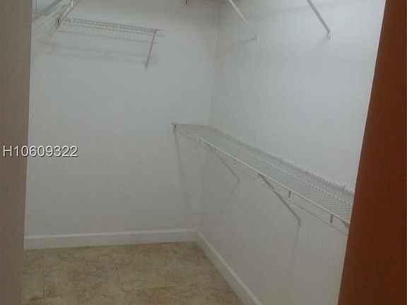 4th image of 2490 Centergate Dr APT 105