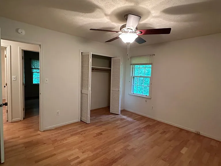 375 Segrest Cir — Photo 25