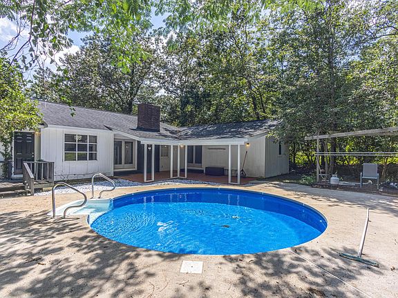 4th image of 1462 Sparkleberry Ln