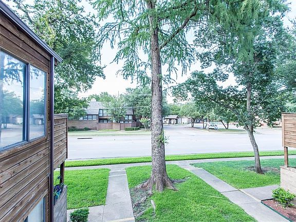 2nd image of 2312 Balsam Dr APT A208