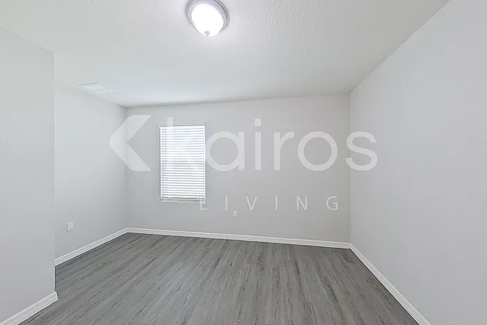 8740 SW 43rd Ter — Photo 7