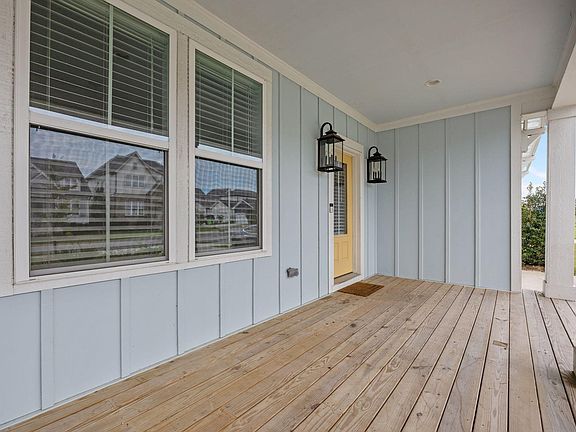 5th image of 1573 Lone Prairie Dr