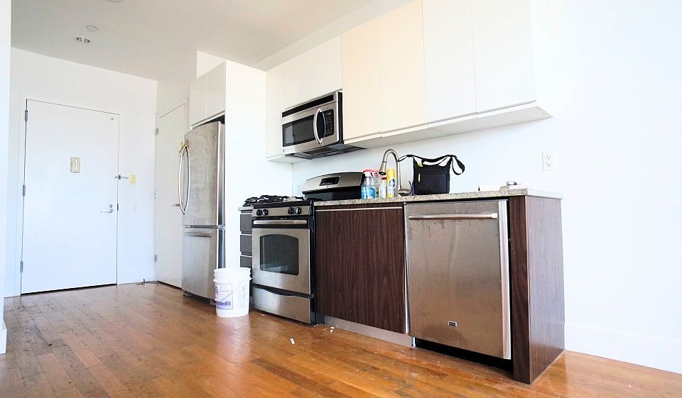 1st image of 824 Bergen St #2H