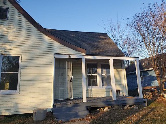 2nd image of 3114 Michigan Street