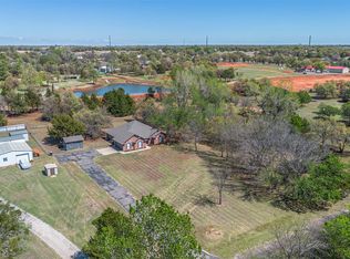 5615 Spring Haven Dr, Blanchard, OK 73010