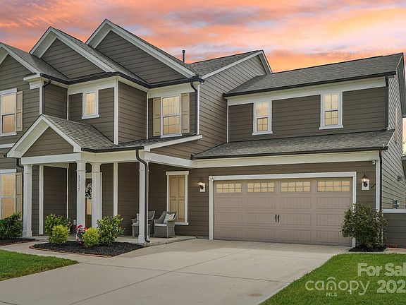 3rd image of 8715 Gladden Hill Ln