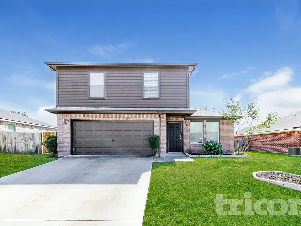 1625 Emily Ln