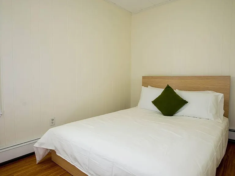 42 Everett St #1 — Photo 13