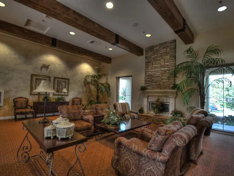 1492 Berriedale Ct — Photo 7