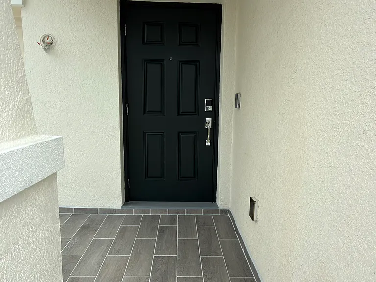 707 Grove St — Photo 5