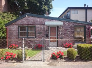 2732 61st Ave SW, Seattle, WA 98116