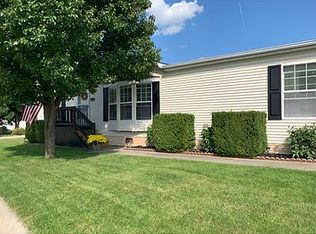 1763 N View Dr, Lapeer, MI 48446