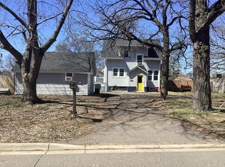 5565 Welcome Ave N, Crystal, MN 55429
