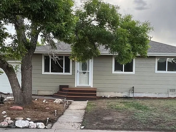207 N 4th St, La Salle, CO 80645