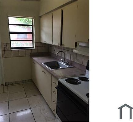 3rd image of 101 SW 18th Ave #4