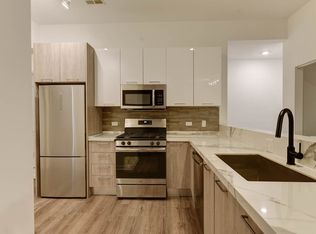 31 E 26th St #304, Chicago, IL
