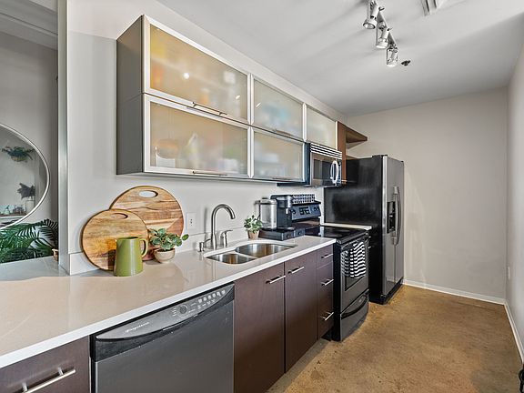 5th image of 2115 Yeaman Pl APT 316