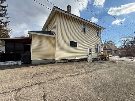 4th image of 313 Jennings St