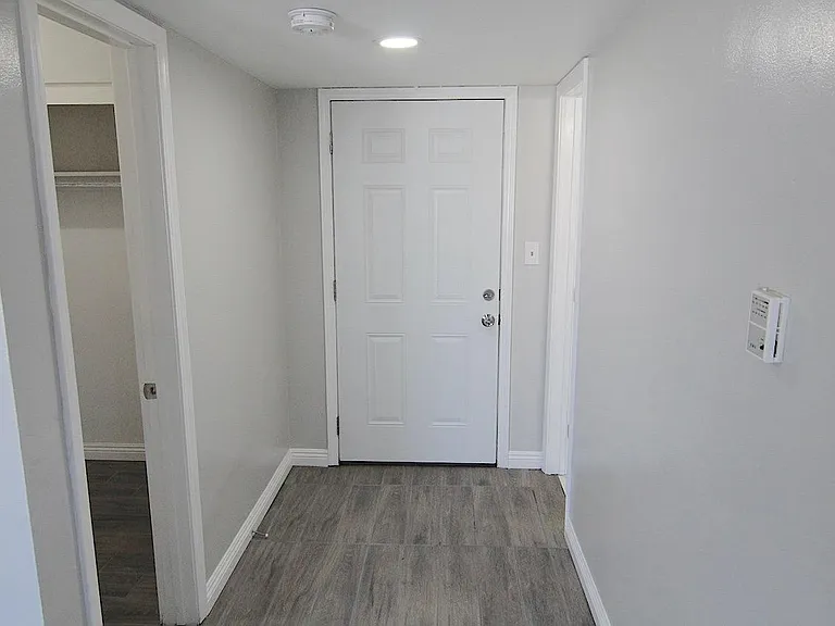 3247 W Century Blvd #8 — Photo 4