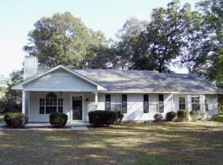 48 Walnut Hill St, Beaufort, SC 29907