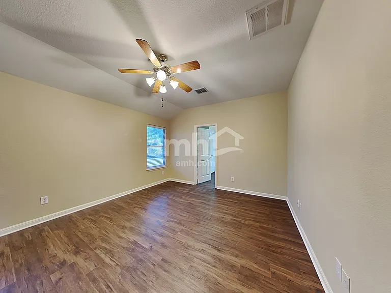 8802 Gallop Chase — Photo 13