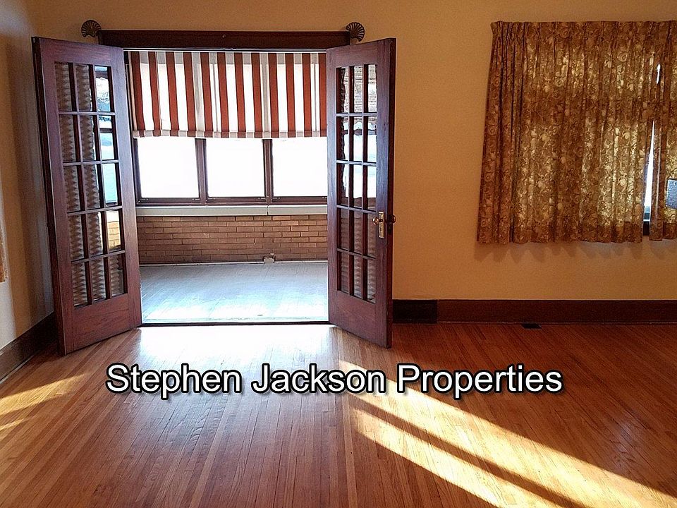1st image of 307 Robert Ave