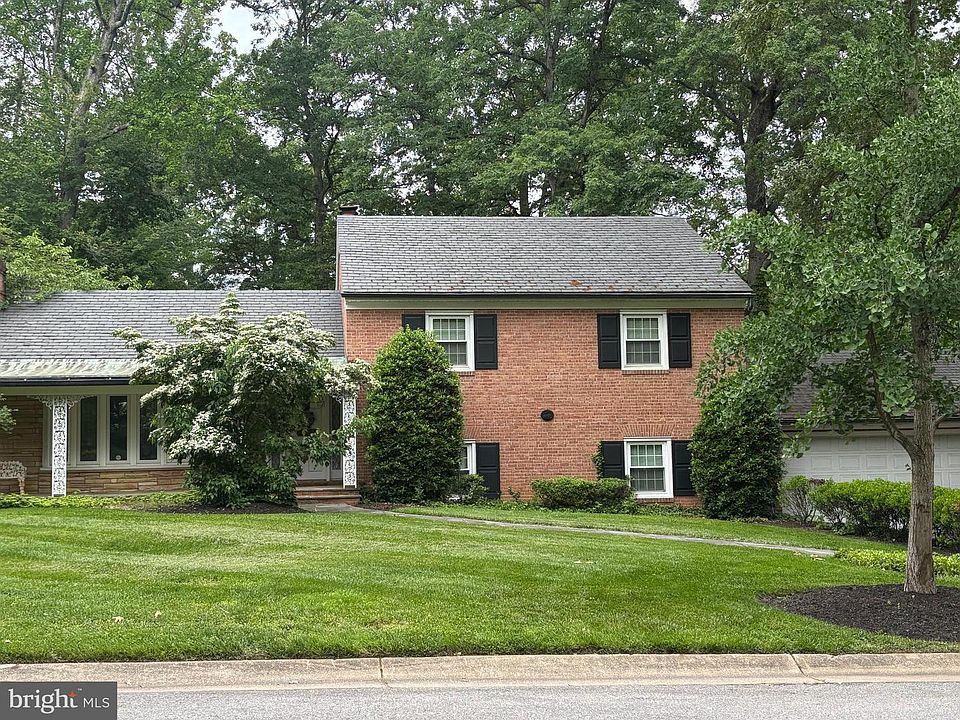 1st image of 3804 Calverton Dr