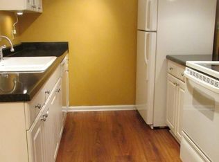 5617D Hornaday Rd, Greensboro, NC 27409