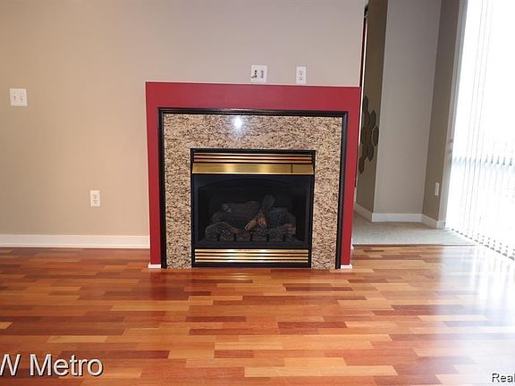 5th image of 350 N Main St Unit 608