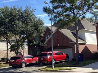 9510 Gentry Shadows Ln, Humble, TX 77396