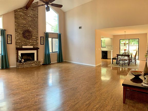 4th image of 236 Ashford Ct
