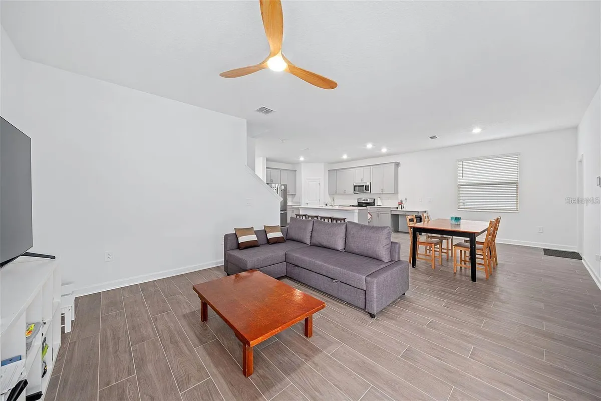 Building Photo - 9715 Introduction Way
