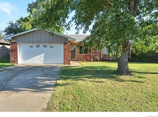 9003 E 50th St S, Tulsa, OK 74145