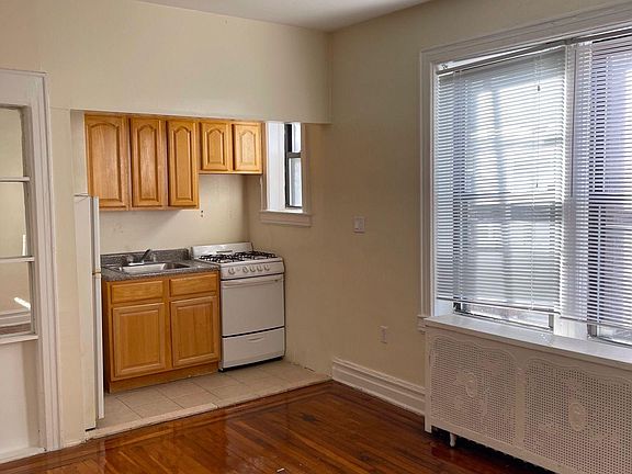2nd image of 68 Van Reypen St #50444