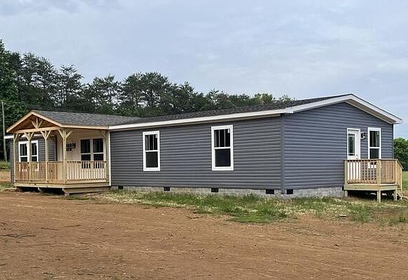 3rd image of 544 Toomey Ln