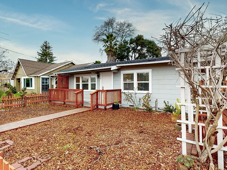 729 McConnell Ave — Photo 3
