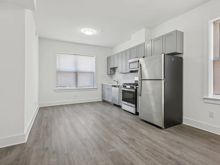 446-450 Irvine Turner Blvd #3D — Photo 12