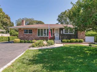361 Moriches Rd, Saint James, NY 11780
