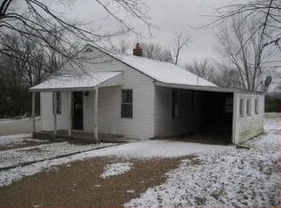 1102 Willow St, Fredericktown, MO 63645