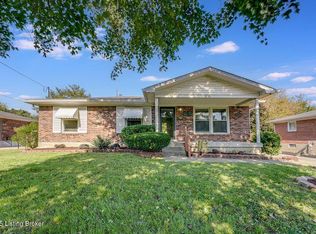 5006 Lesabre Dr, Louisville, KY 40216