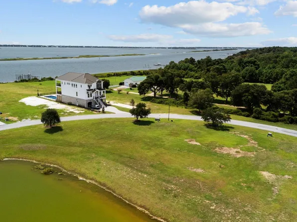 343 Kensington Pl #178, Newport, NC 28570