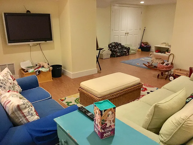 33 Ridgewood Ave — Photo 30