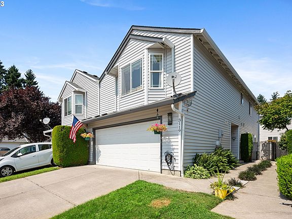3rd image of 3119 NE 115th Ave