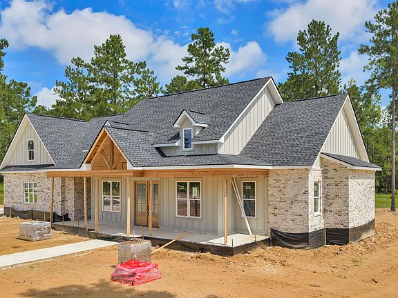 4th image of 114 Timber Way